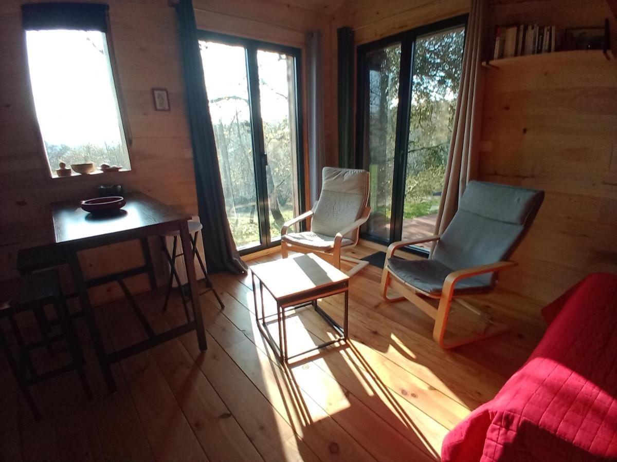 Maison Dans Un Ecrin De Verdure Saint-Leon-sur-Vezere Eksteriør billede