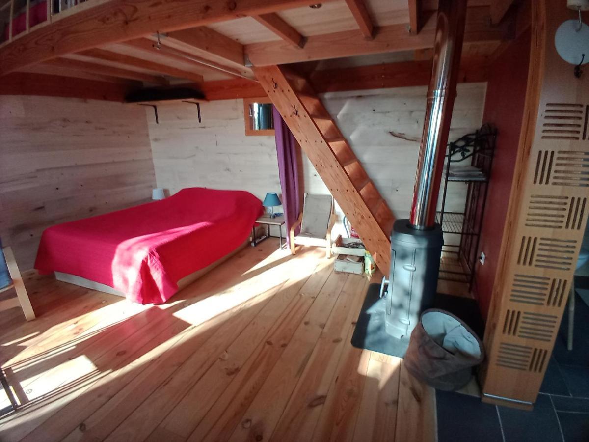 Maison Dans Un Ecrin De Verdure Saint-Leon-sur-Vezere Eksteriør billede