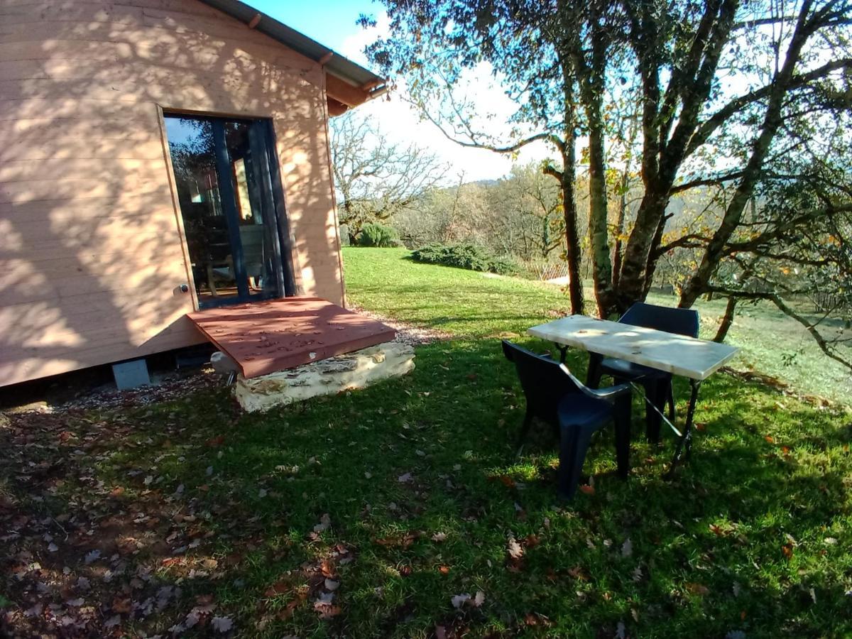 Maison Dans Un Ecrin De Verdure Saint-Leon-sur-Vezere Eksteriør billede