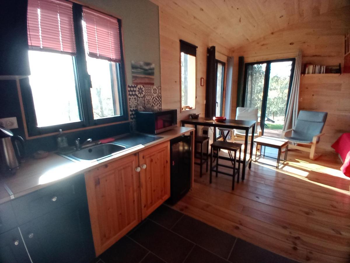 Maison Dans Un Ecrin De Verdure Saint-Leon-sur-Vezere Eksteriør billede